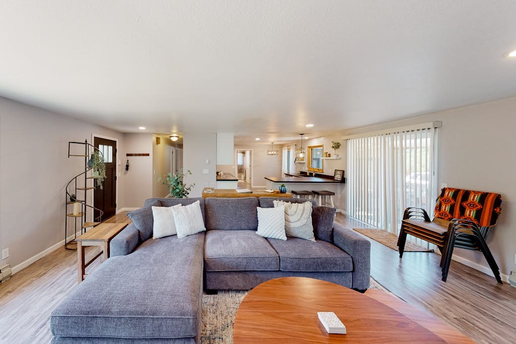 Nancy's Retreat | Home in Eugene, walk to University of Oregon & Hayward Field