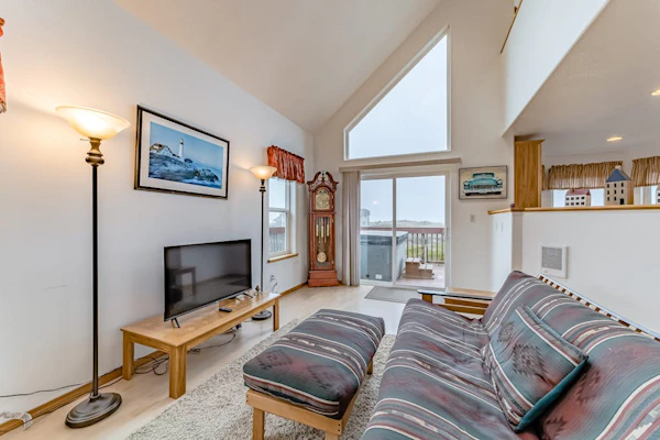 Exquisite home with spectacular views, deck, gas fireplace & game room