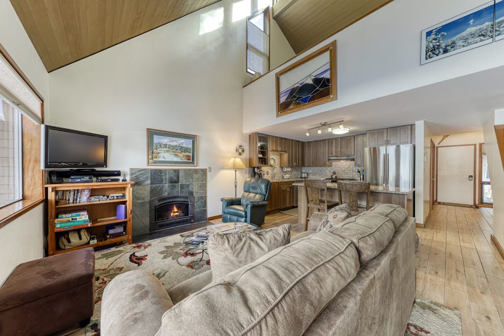 Mt View Condo 33