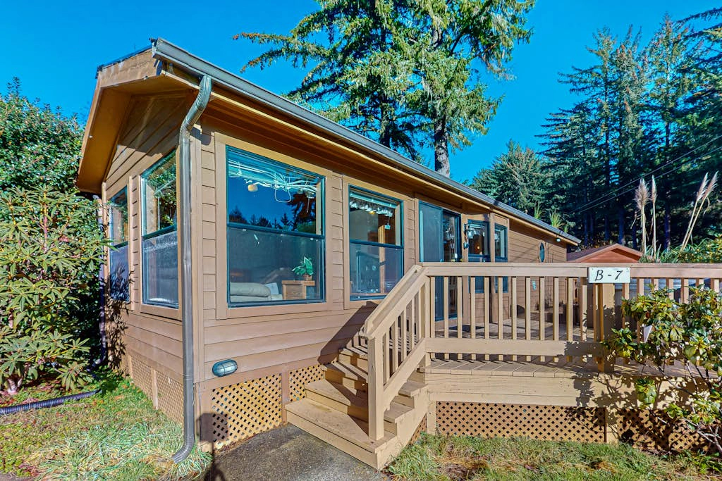 Drift Away Cabin