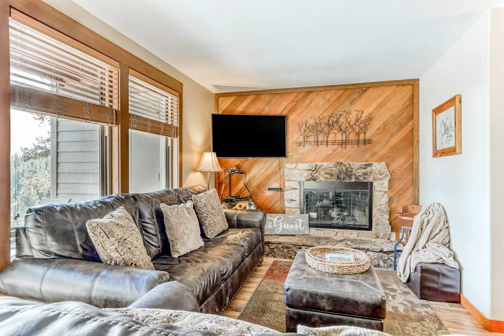 Seventh Mountain Resort Unit 713