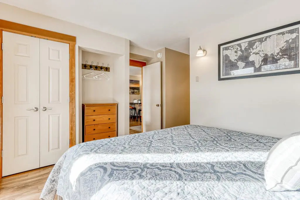 Seventh Mountain Resort Unit 713
