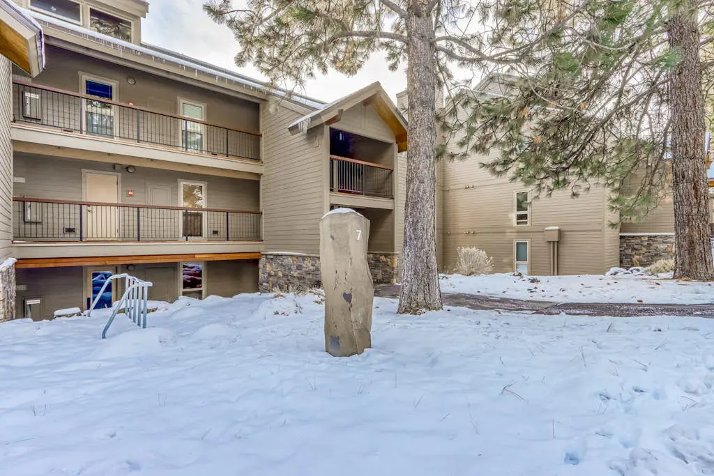 Seventh Mountain Resort Unit 713