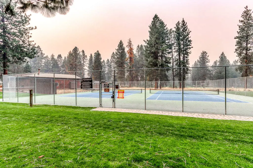 Seventh Mountain Resort Unit 713