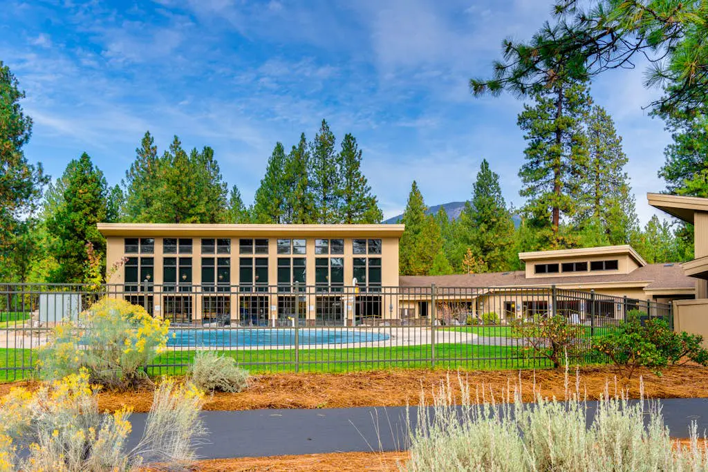 Three Sisters Hideaway