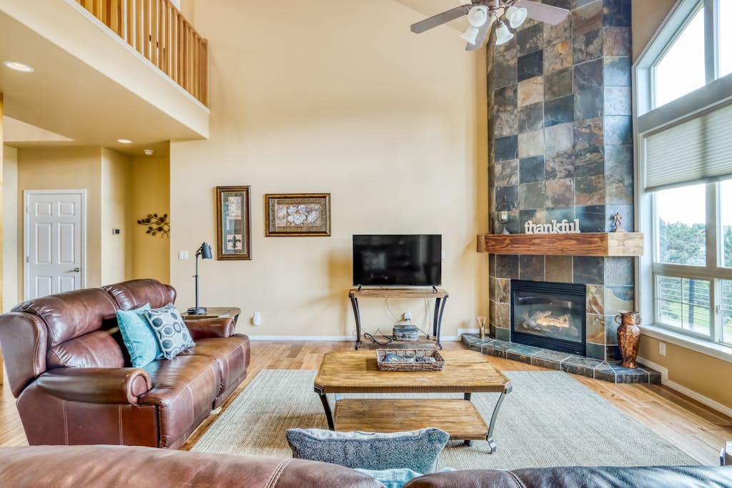 Golf Course View Family Retreat with WiFi, Shared Pool/Hot Tub, Deck, & More