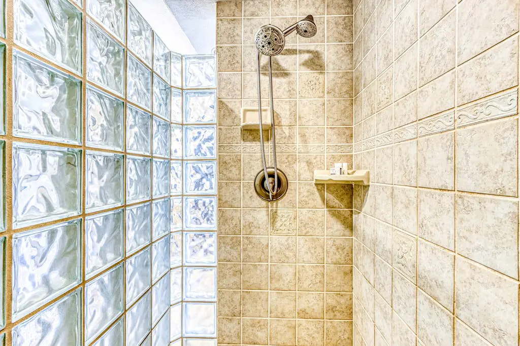 Stunning home on The Ridge Course with grill, pools, sport courts, hot tub, gym