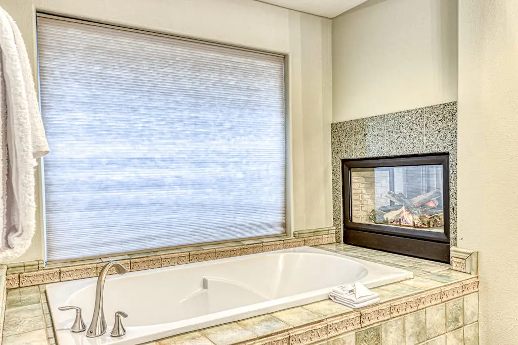 Stunning home on The Ridge Course with grill, pools, sport courts, hot tub, gym