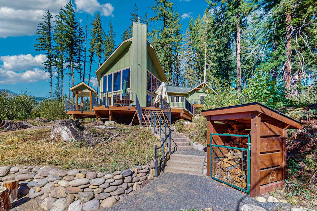 McKenzie River Retreat