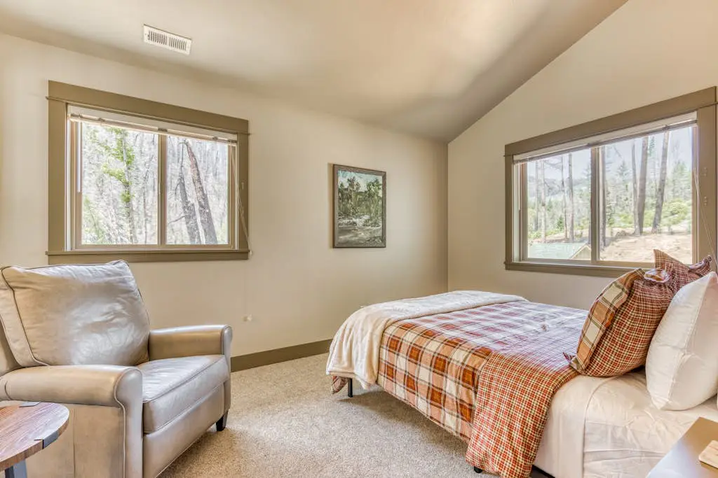 McKenzie River Retreat