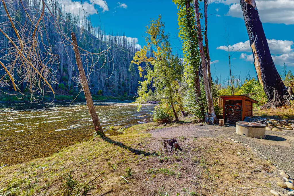 McKenzie River Retreat
