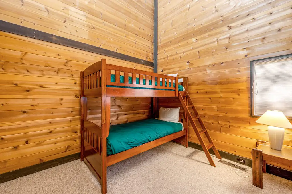 Sleek home with private hot tub & SHARC access - dog-friendly