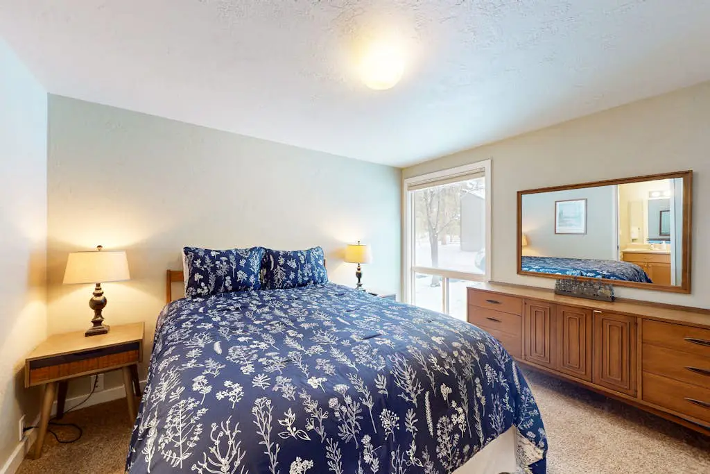 Dog-friendly Sunriver Condo with Great Location & View, SHARC Passes