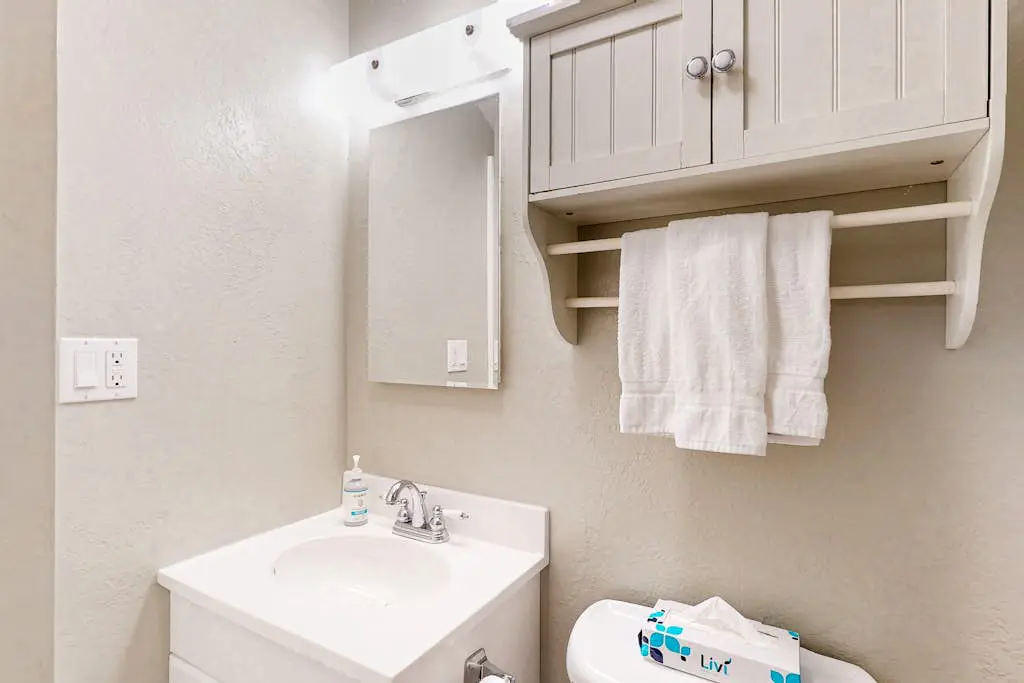 Dog-friendly Sunriver Condo with Great Location & View, SHARC Passes