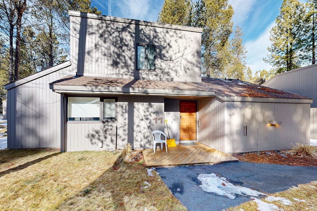 Meadow House 11