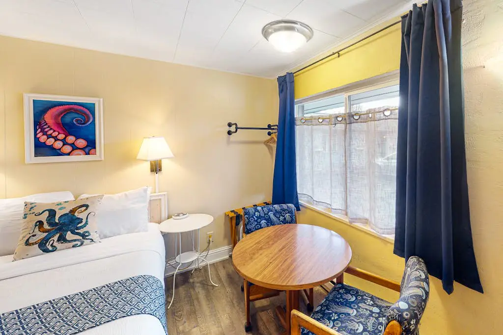 Lamplighter Inn Group Stay 2