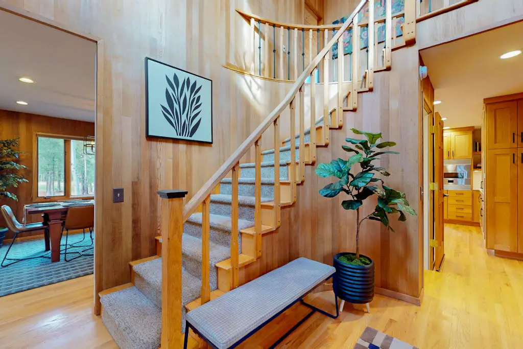 A modern mountain retreat designed for gathering, comfort and connection