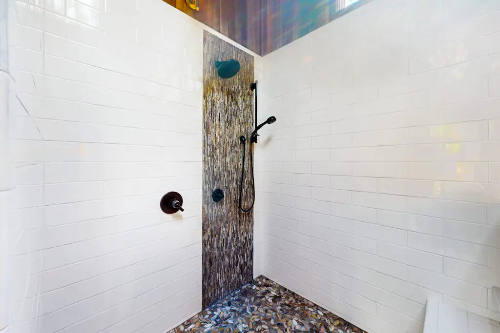 A modern mountain retreat designed for gathering, comfort and connection