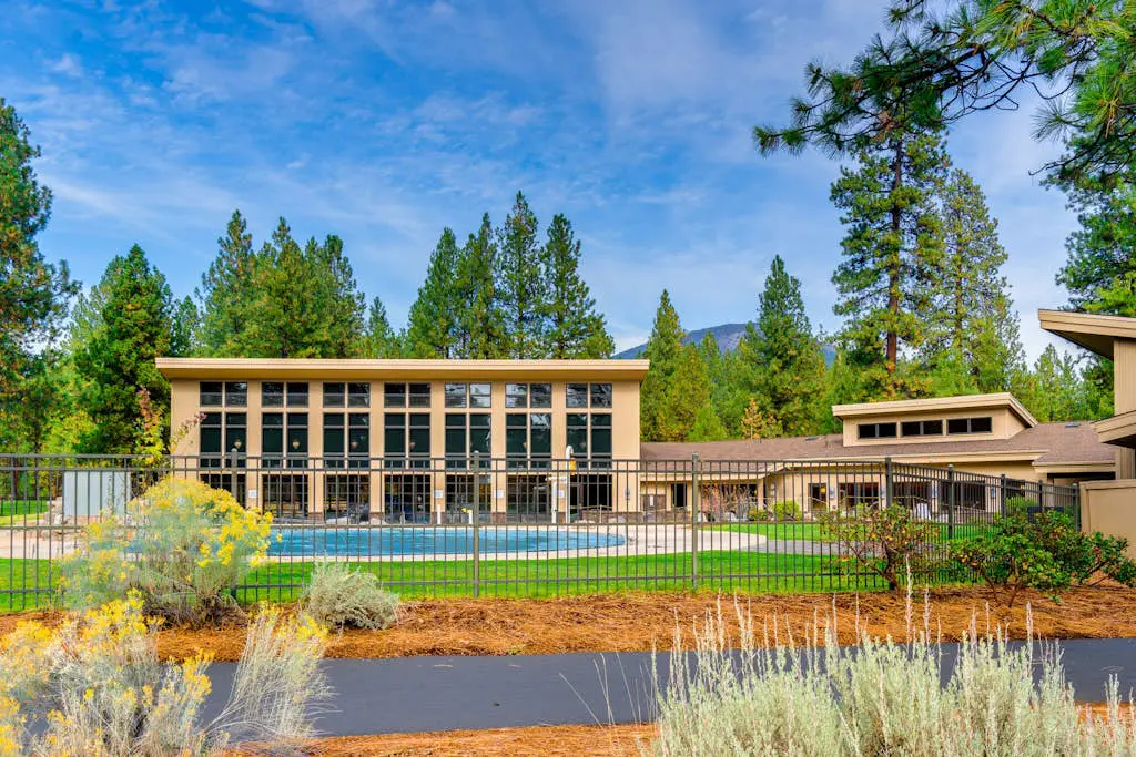 A modern mountain retreat designed for gathering, comfort and connection