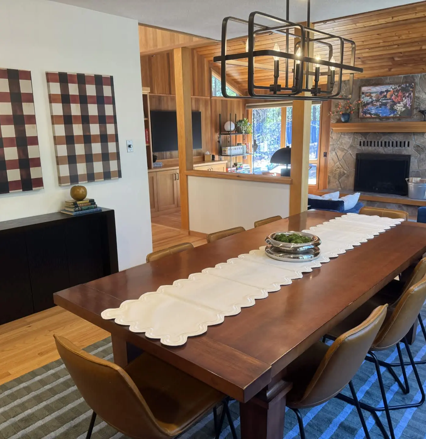A modern mountain retreat designed for gathering, comfort and connection