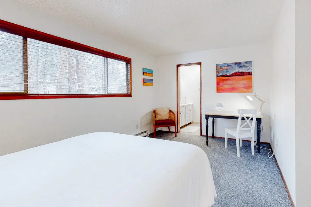 Fourth Sister Hideaway