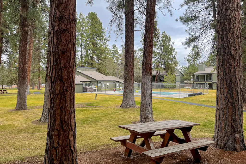 Fourth Sister Hideaway