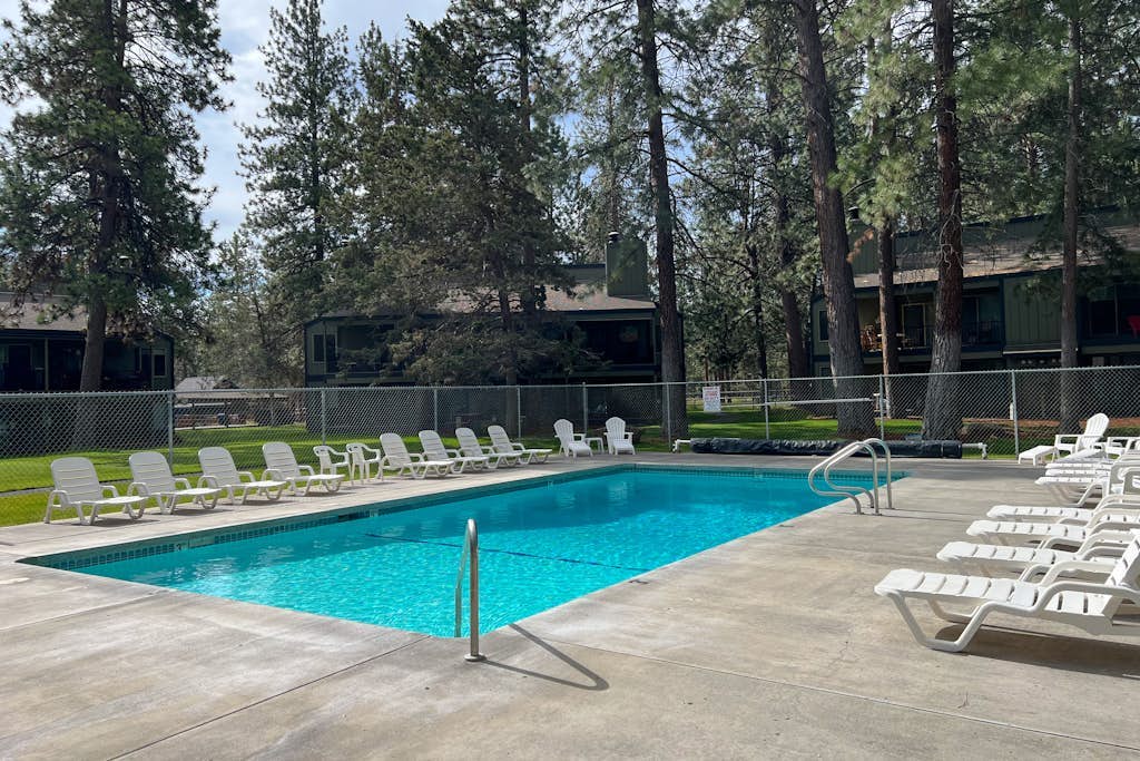 Delightful escape near downtown with shared pool & hot tub, rec room, & large deck