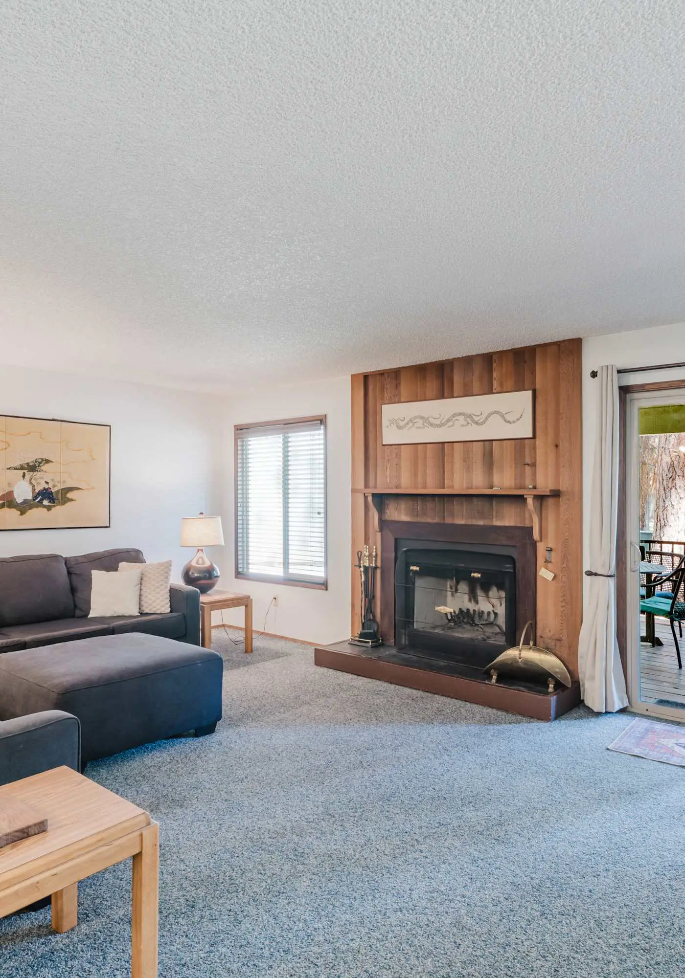 Delightful escape near downtown with shared pool & hot tub, rec room, & large deck