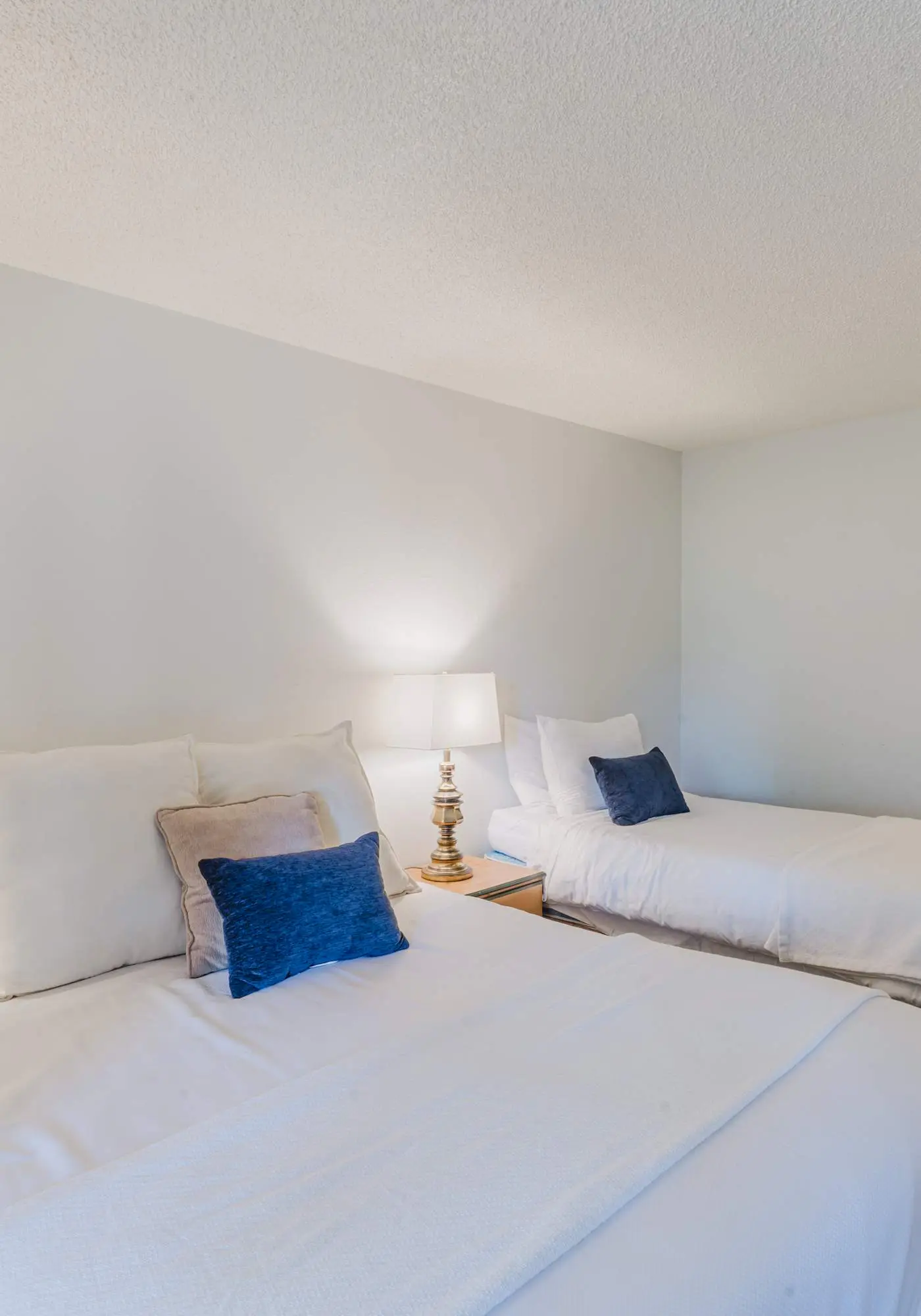 Delightful escape near downtown with shared pool & hot tub, rec room, & large deck