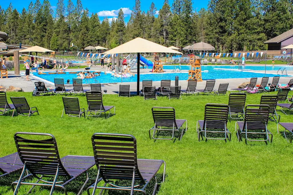 Vintage mountain home with private hot tub & SHARC access - dogs welcome