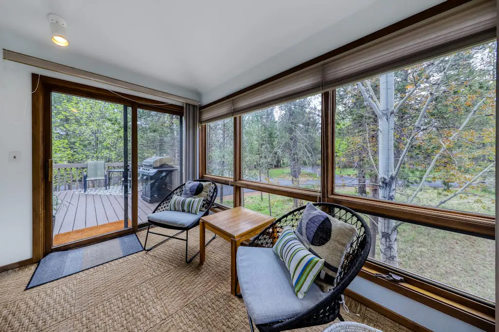 Sunny sanctuary with pool, hot tub, sauna, grill,  fireplace, W&D, and New AC!