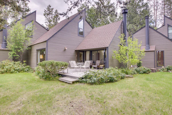 Retro, Dog-Friendly Condo with Fireplace, Wi-Fi, & SHARC Access