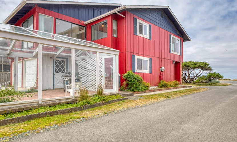 Enjoy sweeping ocean views as you cook & walk to the beach
