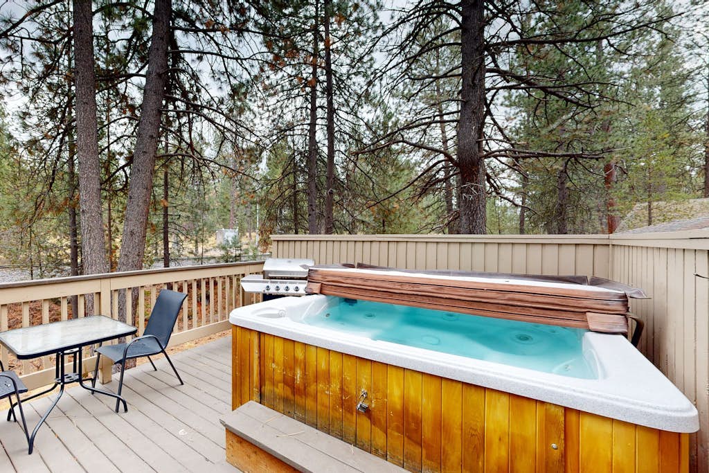Coyote Cabin, Unit #3