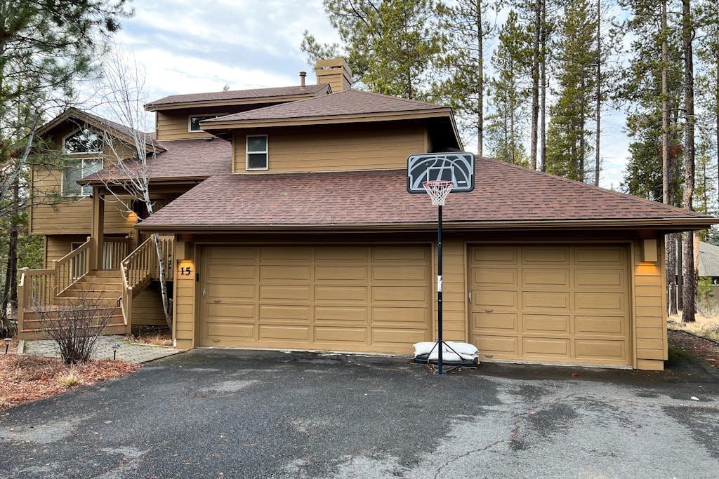 15 Wallowa