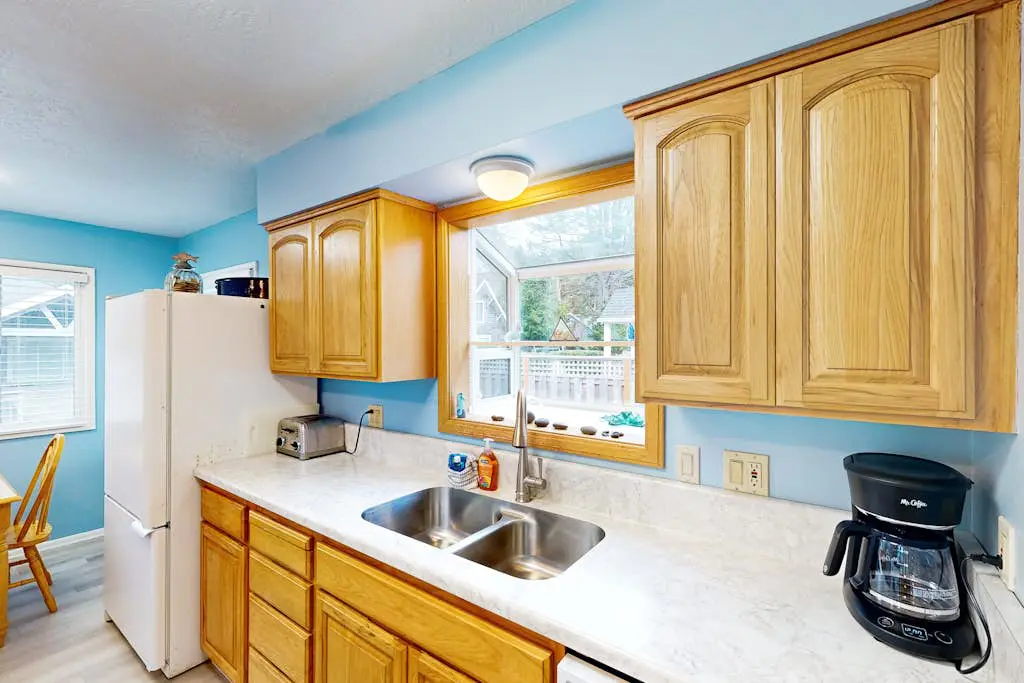 Dog-Friendly Home Close to the Beach