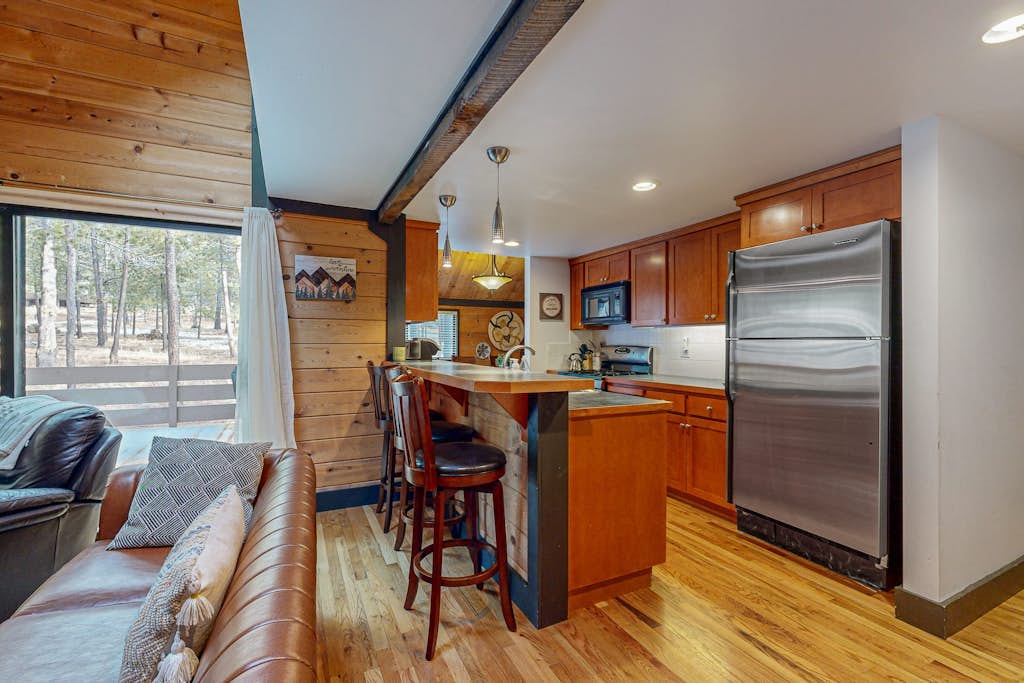 Cozy Cabin