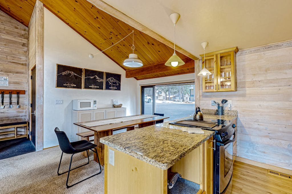 The Mountain Perch, Cabin 7