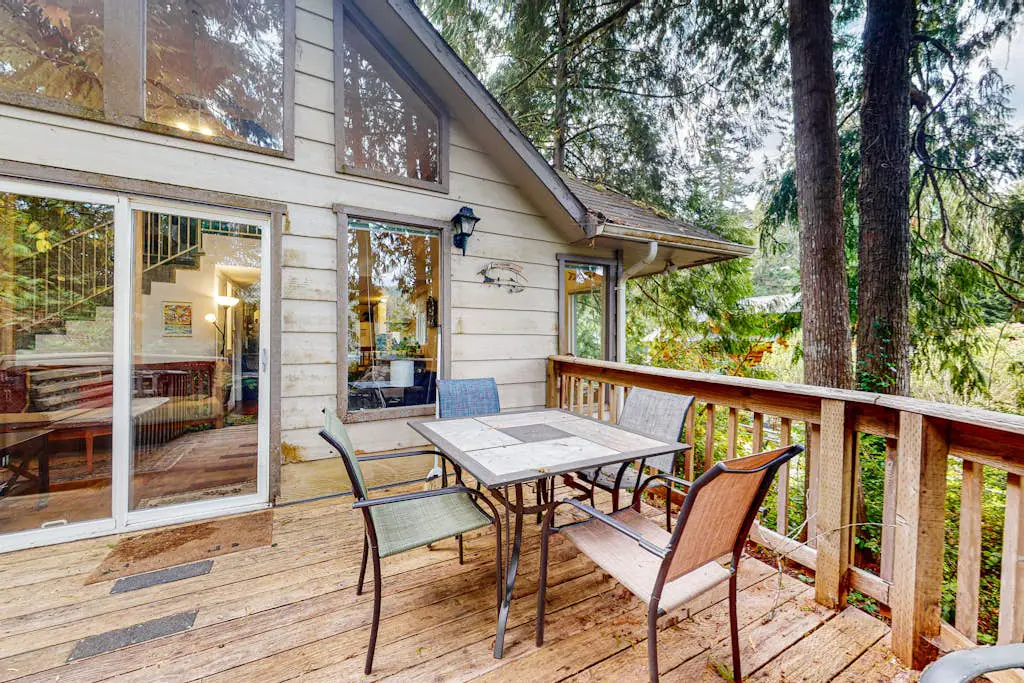 Marcia's Mercer Lake Chateau