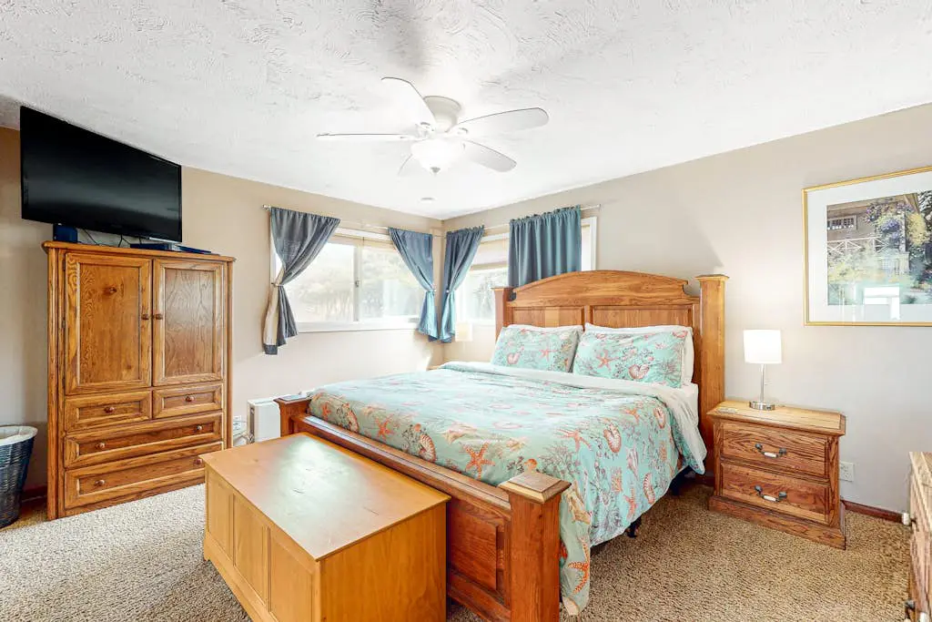 Sparkling Sands Oceanfront w Hot Tub