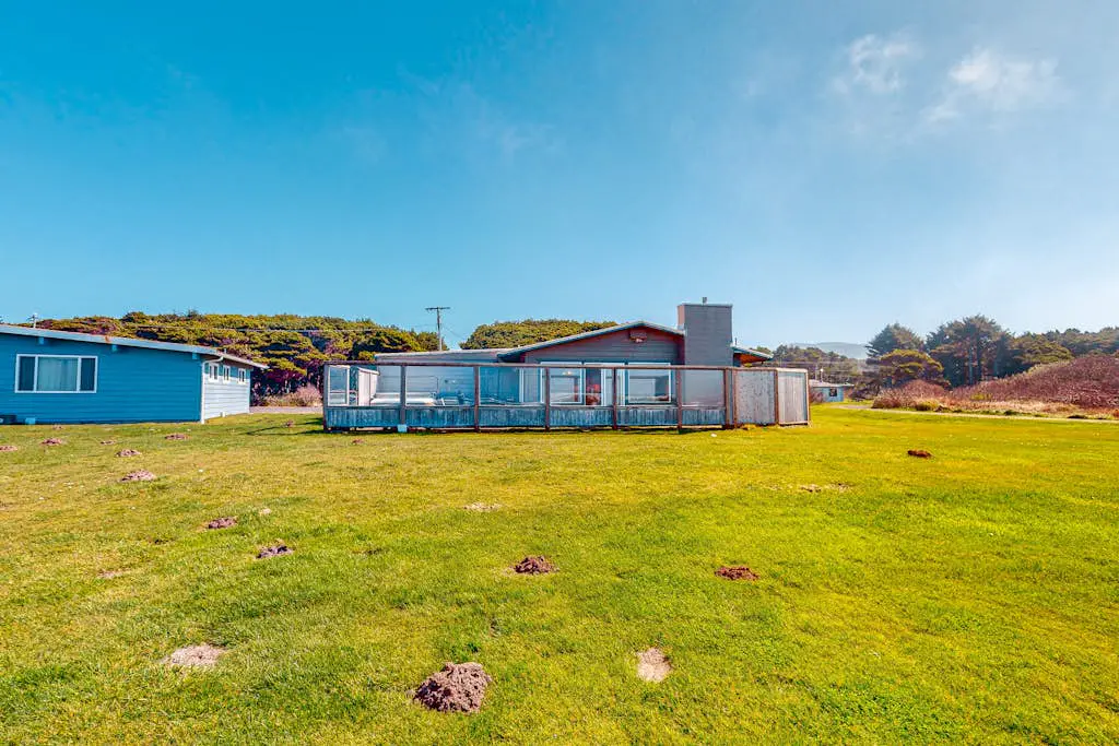 Sparkling Sands Oceanfront w Hot Tub