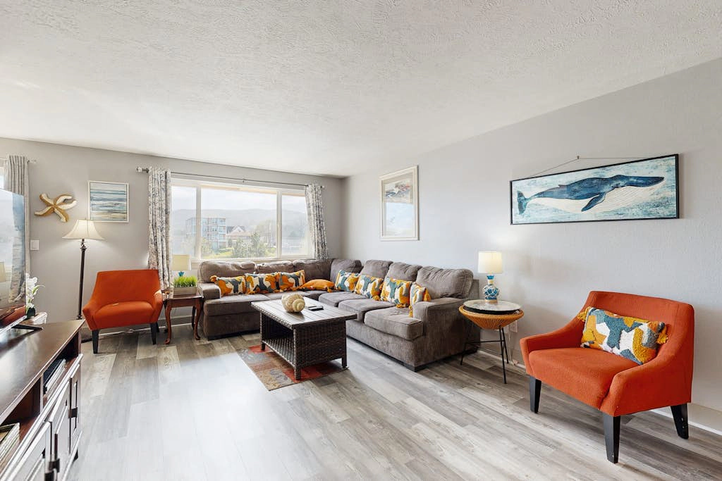 RiverWalk Cozy Condo