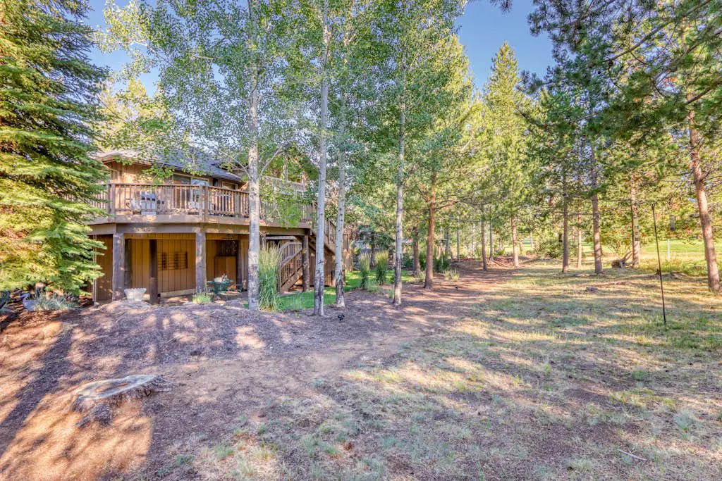 Lovely home with pool, hot tub, sauna, balcony, & washer/dryer
