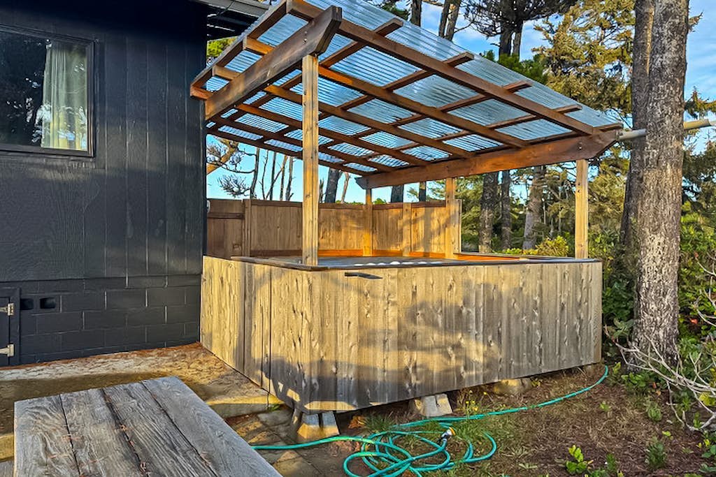 Florence oceanfront escape, where cozy meets coastal charm