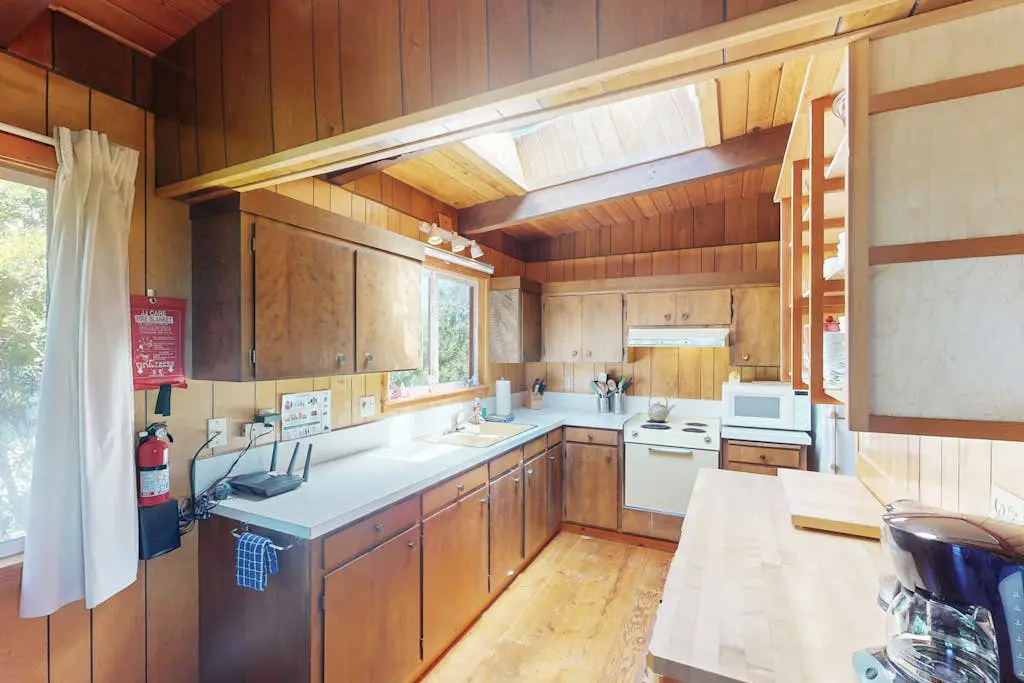 Florence oceanfront escape, where cozy meets coastal charm