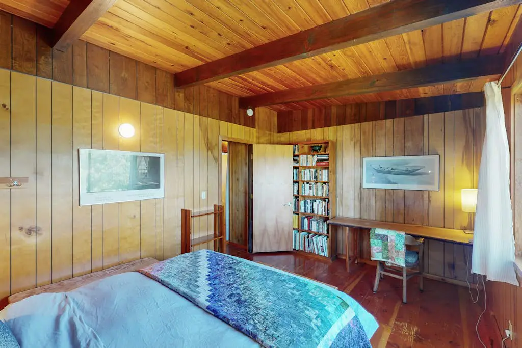 Florence oceanfront escape, where cozy meets coastal charm