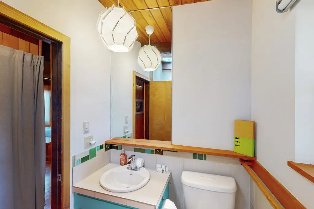 Florence oceanfront escape, where cozy meets coastal charm