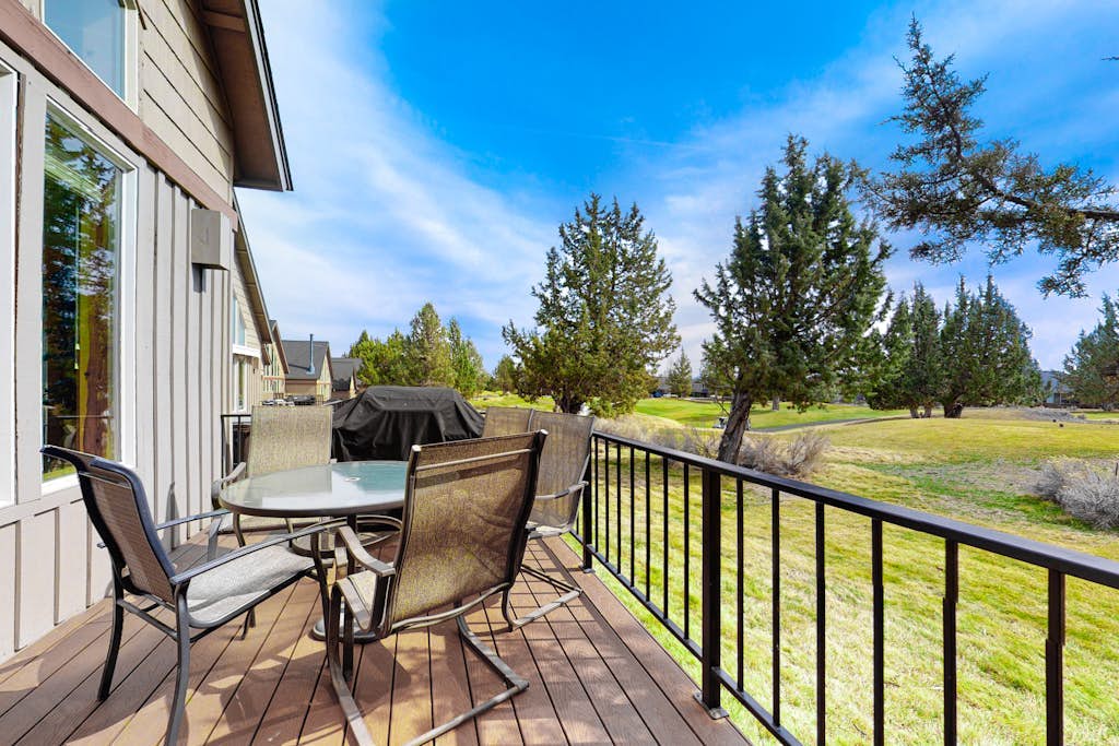 Inviting chalet with private hot tub, grill, 3 pools, hot tub, gym, & tennis