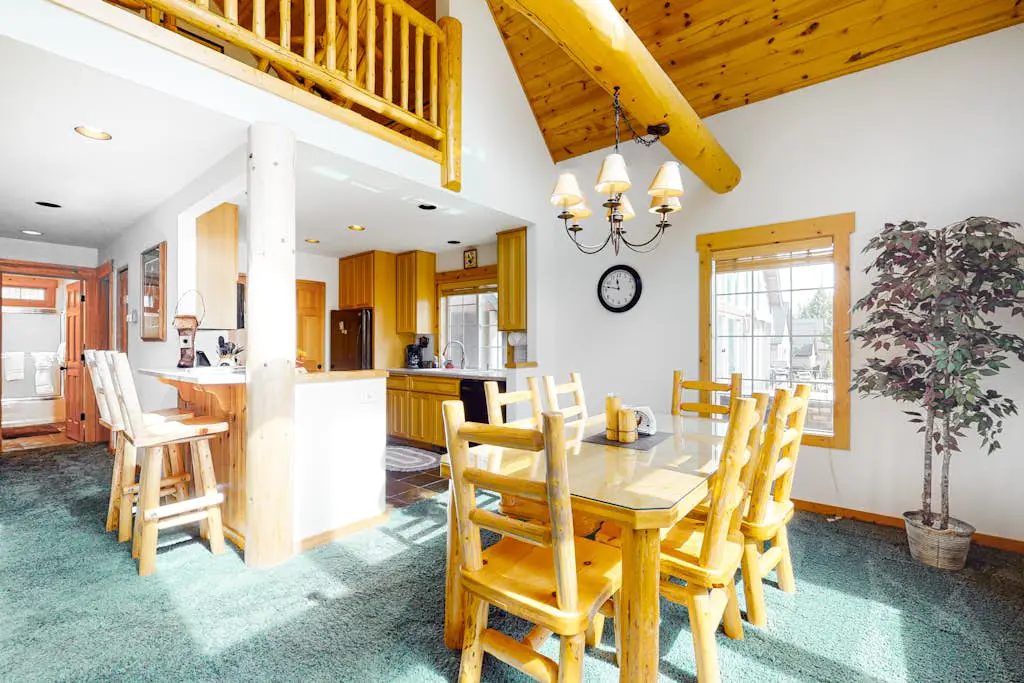 Inviting chalet with private hot tub, grill, 3 pools, hot tub, gym, & tennis