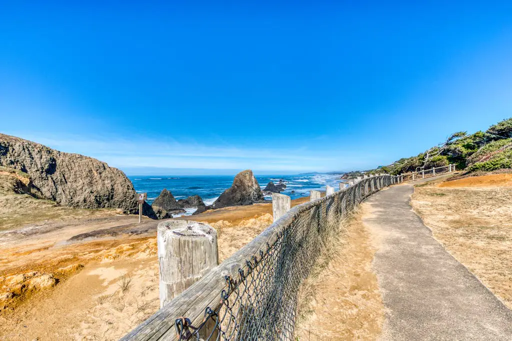 Woodland Cottage by the Sea